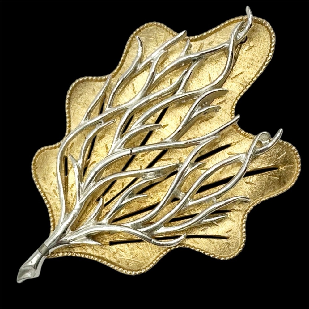 Coro Signed Vintage Gold & Silver
Tone Leaf Branch Brooch Pin - Picture 1 of 4